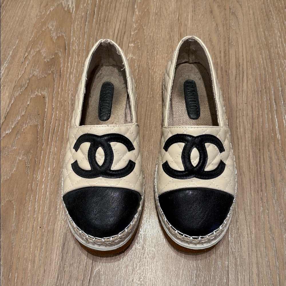 Interlocking C Quilted Espadrilles SZ 8